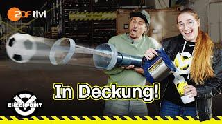 In Deckung Explosive Flaschen & harte Bälle.  Ganze Folge  Checkpoint ZDF