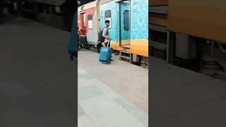 सफ़र हमसफ़र का  #mrjareda #humsafar #train #railway #song #meenageet #vishnupachwara