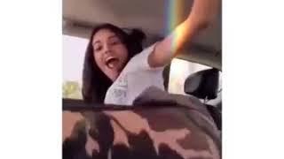 MALU TREJEVO TWERKS IN CAR WOW