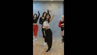 IZONE - Panorama Dance Practice Chaewon Focus MIRRORED
