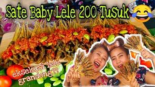 VIRAL MUKBANG SATE BABY LELE 200 TUSUK GRANDONG + LALAPAN BATANG PEPAYA MENTAH + DAUN BAWANG PETE