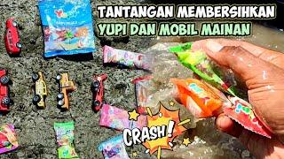 Tantangan  Membersihkan Permen Yupi dan mainan di dalam lumpuryupiloveyupi babybearmobil mainan