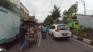 DAILY OBSERVATIONS 93 - SURABAYA MOTOVLOG NYAMPLUNGAN STREET