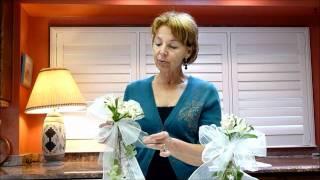 How To - Floral Arrangement Tips For Weddings - Pew Bows