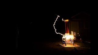 DRSSTC Dual Resonant Solid State Tesla Coil long pulse mode. Explosions