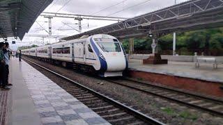 22223 CSMT SAINAGAR SHIRDI VANDE BHARAT EXPRESS SKIPPING DEVLALI CENTRAL RAILWAYS