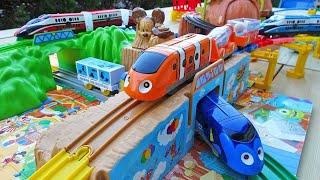 Plarail Mountain Course  I played with Thomas on the Disney Dream Railway train