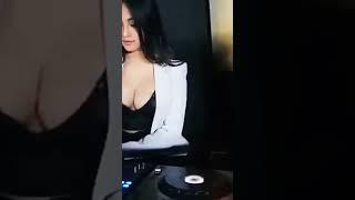 DJ VHIE