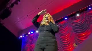 Trisha Yearwood “She’s In Love With The Boy” Live at The Town Hall NYC 21 Nov 2019