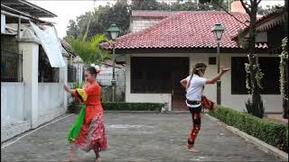 Tari Enjot  - Enjotan  Tari Betawi