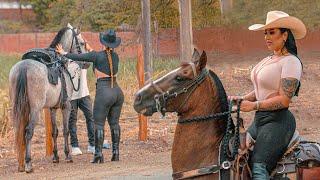 Amazing Rodeo in Colombia Beautiful Cowgirls Riding 