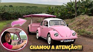 O FUSCA ROSA JÁ CHEGOU CAUSANDO 