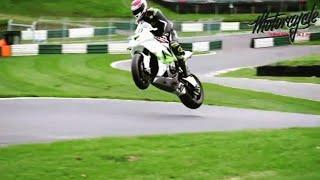 BSB Cadwell park mountain jump  Bouch 40 Racing  LBW RACING BSB