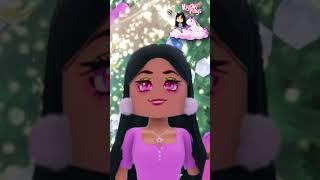 Opening *DAY 8* in ROYALE HIGH GLITTERFROST Advent Calendar  #roblox #royalehigh #krystinplays