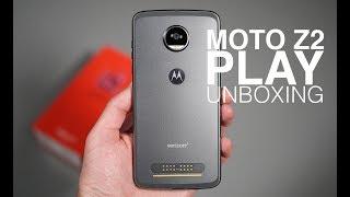 Moto Z2 Play Unboxing and Tour