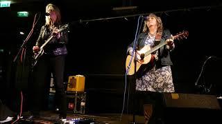 The Lynnes - Heartbreak Song For The Radio 2018-03-02 Bad Frankenhausen