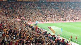 İCARDİ GOLÜ ATIYOR AŞKIN OLAYIM STADI İNLETİYOR Galatasaray-Fenerbahçe tribün çekim