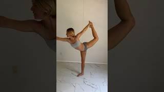 Working on that flexibility with the #dancer pose and #standingsplits