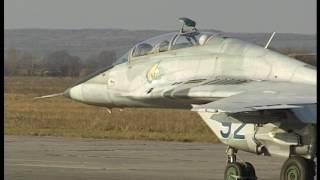 МиГ-29 полеты в Старконе MiG-29 flights at the Starokostiantyniv  airbase