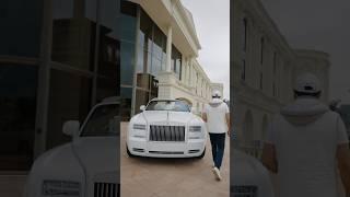 King of my palace  #rollsroyce #mannykhoshbin #luxurylifestyle