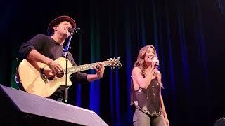 Jason Mraz Toca and Chaska Potter - Lucky