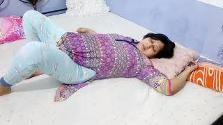 Pakistani house Wife Sleeping on The Bedroomshezadi vlog1