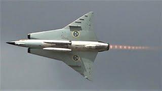 SAAB 35 Draken Airshow Performance - Big Afterburner