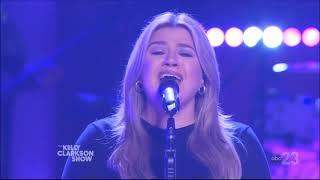 Kelly Clarkson Sings Almost Doesnt Count By Brandy March 31 2022 Live Concert Performance HD