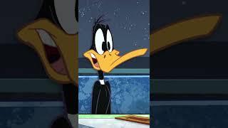 Looney Tunes en Français   Le rendez-vous de Daffy ️ #shorts  @WBKidsFrancais​