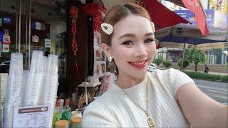 LIVE Street Café - Welcome Family  Ploysai Coffee Lady in Bangkok Thailand - Thai Street Food