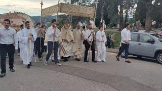 Trieste la processione del Corpus Domini a San Giusto con il vescovo Trevisi