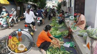 Morning Food Market Scene @Phsa Takmao Thmey - Walk Around Street Food at Takmao Market