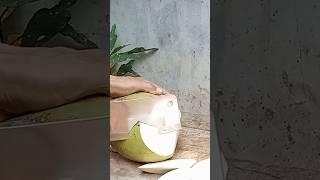 Sliced Coconut Peeling Styles coconut cutting knife verry Sharp#coconutcuttingskills#cuttingskills