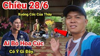 Xống Cóc Thầy Ngay..Ngay Lúc Này.. Tại Cóc Của Thầy Lại Có Bông Hoa Lạ..Sao Lại Bỏ Ở Chỗ Thầy..