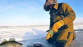 ПРИШЕЛ НА ПЕРВЫЙ ЛЕД НА ВОДОХРАНИЛИЩЕРЫБАЛКА С ЭХОЛОТОМ ПРАКТИК 6М НА СУДАКАОВХ