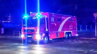 Feuer in Regionalbahn  Einsatzfahrten 》ELW2  2× WLF  FwK30 uvm.  Berliner Feuerwehr