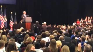 Gov. Rick Snyder booed while speaking to Flint residents