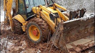 #JCB 4CX и прорыв водопровода. #JCB works