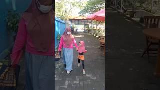 RENANG DULU GAES #renang #renanganak #viral #viralshort #viraltiktok #trend #trending #jalanjalan