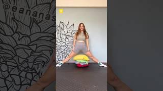 Middle Split Tutorial Essy Peasyyy  #split #flexibility #gymnast #shorts #tutorial