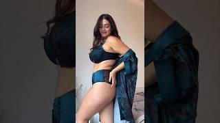 Hot Skinny Girl #shortsvideo #bhojpuri_status #hotgirls #sexy #porn #hot