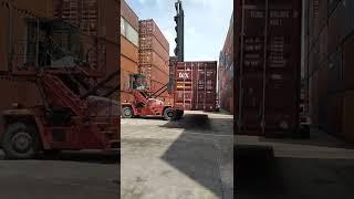 Proses Pickup container kosong untuk pengiriman barang Export..