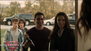 Clark Lois Jordan and Jon Vao At the barbecue at Lanas house - Superman e Lois 1×2 The CW