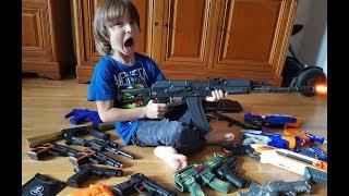Моя коллекция  детского оружия АК - 74 бластеры от Nerf пистолеты сюрикен кинжалы