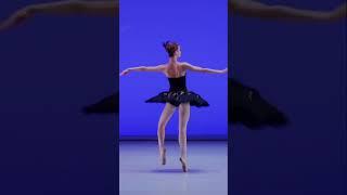 OUTSTANDING Black Swan pirouettes with Melanie McIntyre