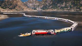 Kereta Berenang di Danau Seperti Ular - Swimming Train On The Sea