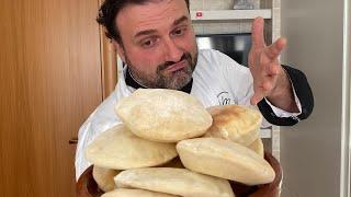 Pane Arabo fatto in casa con lievito di birra o lievito madre