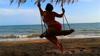 Regina Noir. Beach fantasy. FantaSea. Beach swing 3