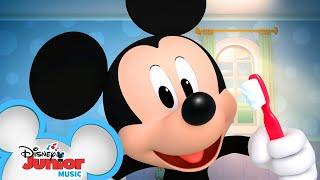 Brush to the Beat  Music Video  Learn to Brush Your Teeth  Mickey Mornings  Disney Junior