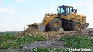 Wheel Loader Operating Techniques Gravel And Spreading With Truck Dumping Gravel
